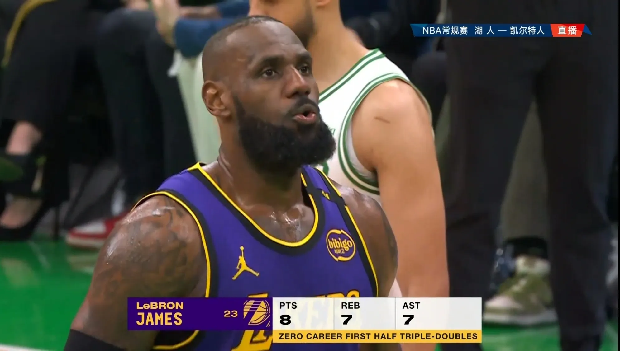关于表现优异首场状态出色，湖人观众沸腾！，詹姆斯重返赛场全场沸腾不已的信息