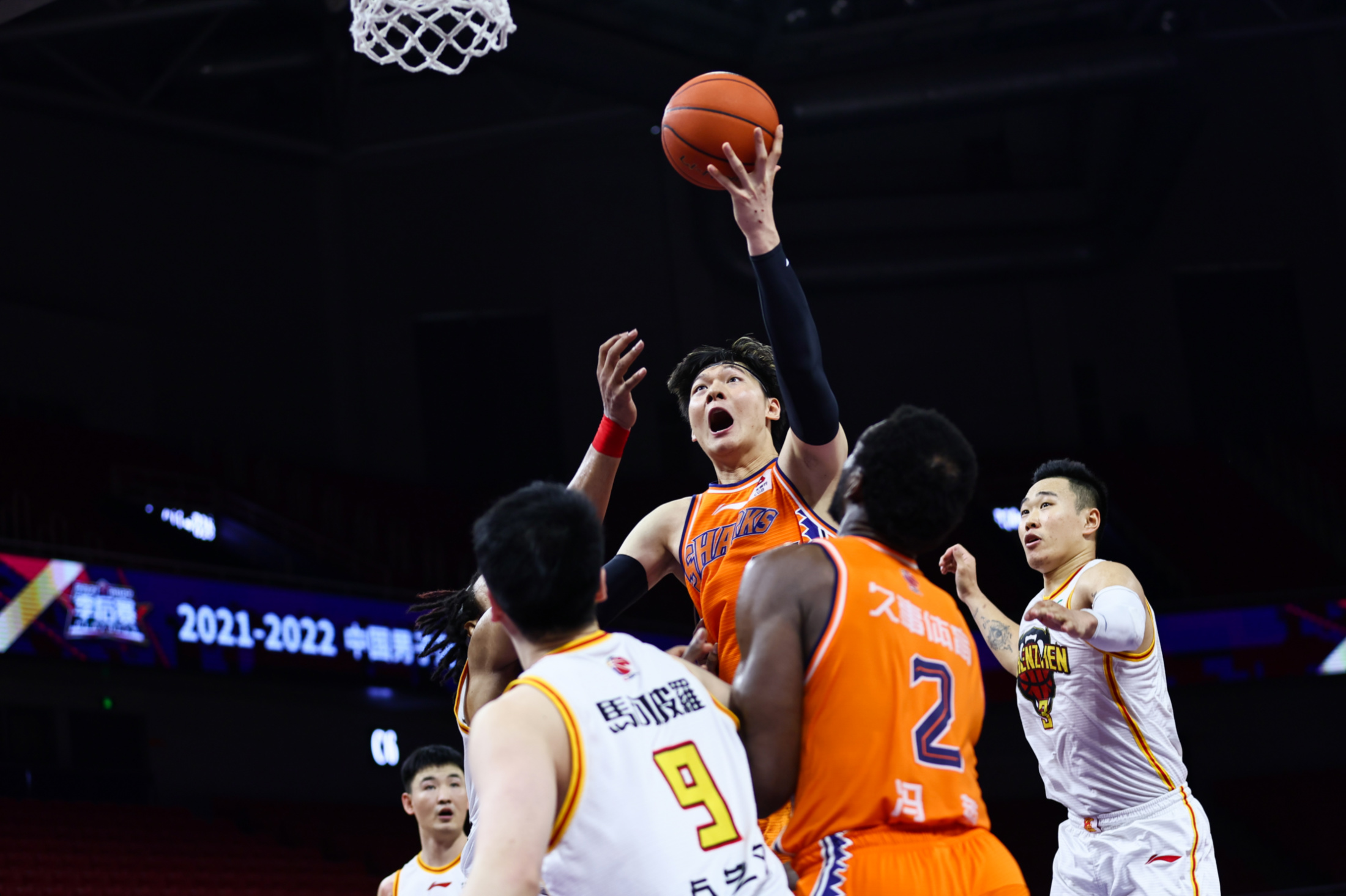 乐鱼体育官网-包含CBA季后赛关键时刻再迎强敌，费耶诺德遗憾出局，主帅态度：气氛紧张，阵容厚度经受考验的词条-乐鱼体育官网